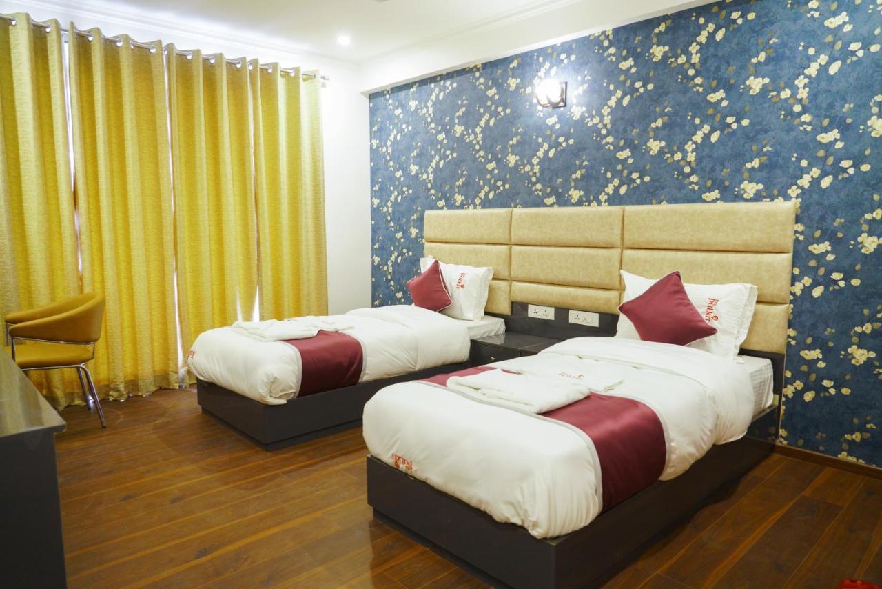 Lime Tree Pulkit Gurgaon-artemis Hospital, Nearest Metro Huda Centre Hotel