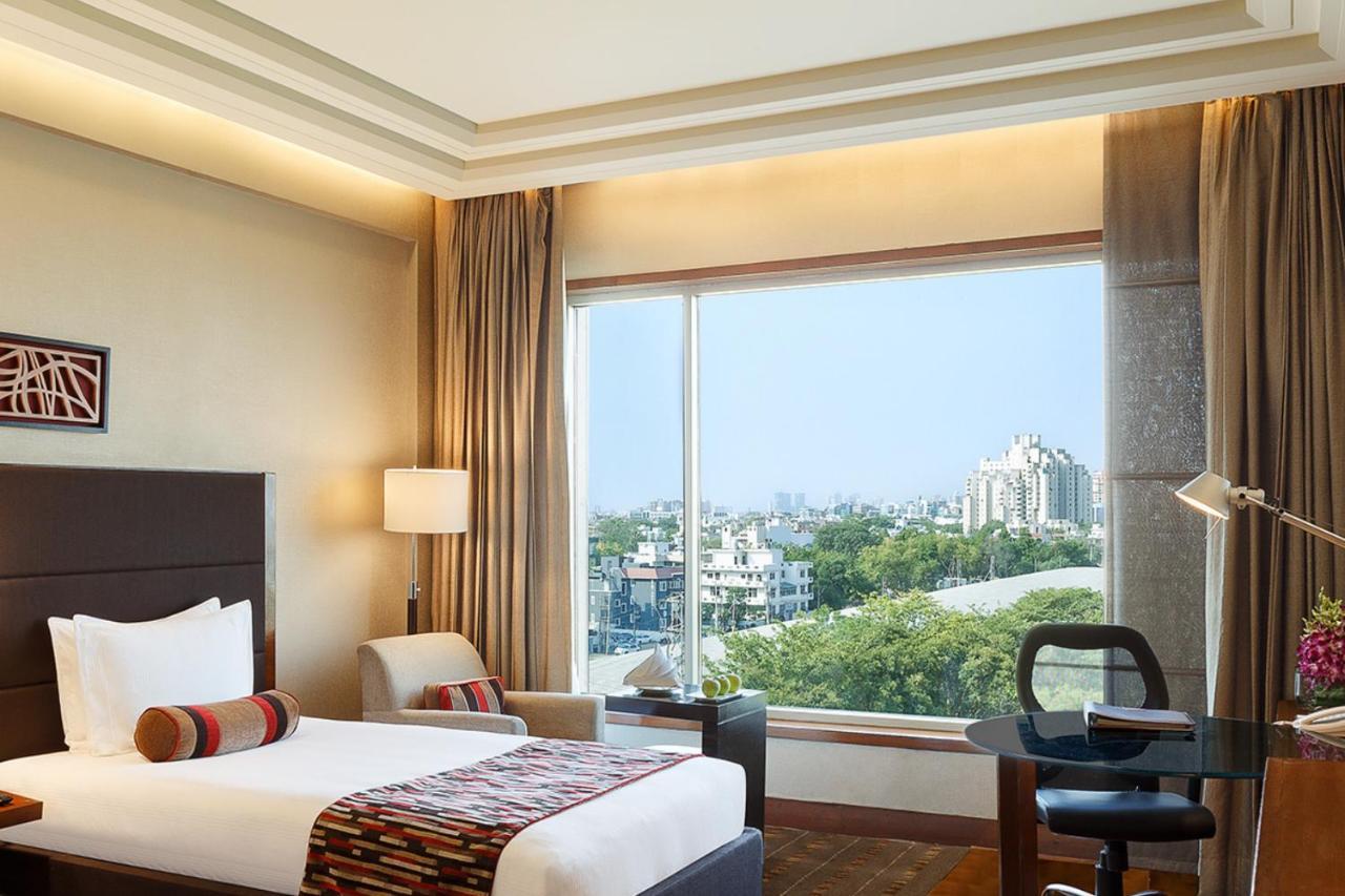 Crowne Plaza Today Gurugram By Ihg Hotel