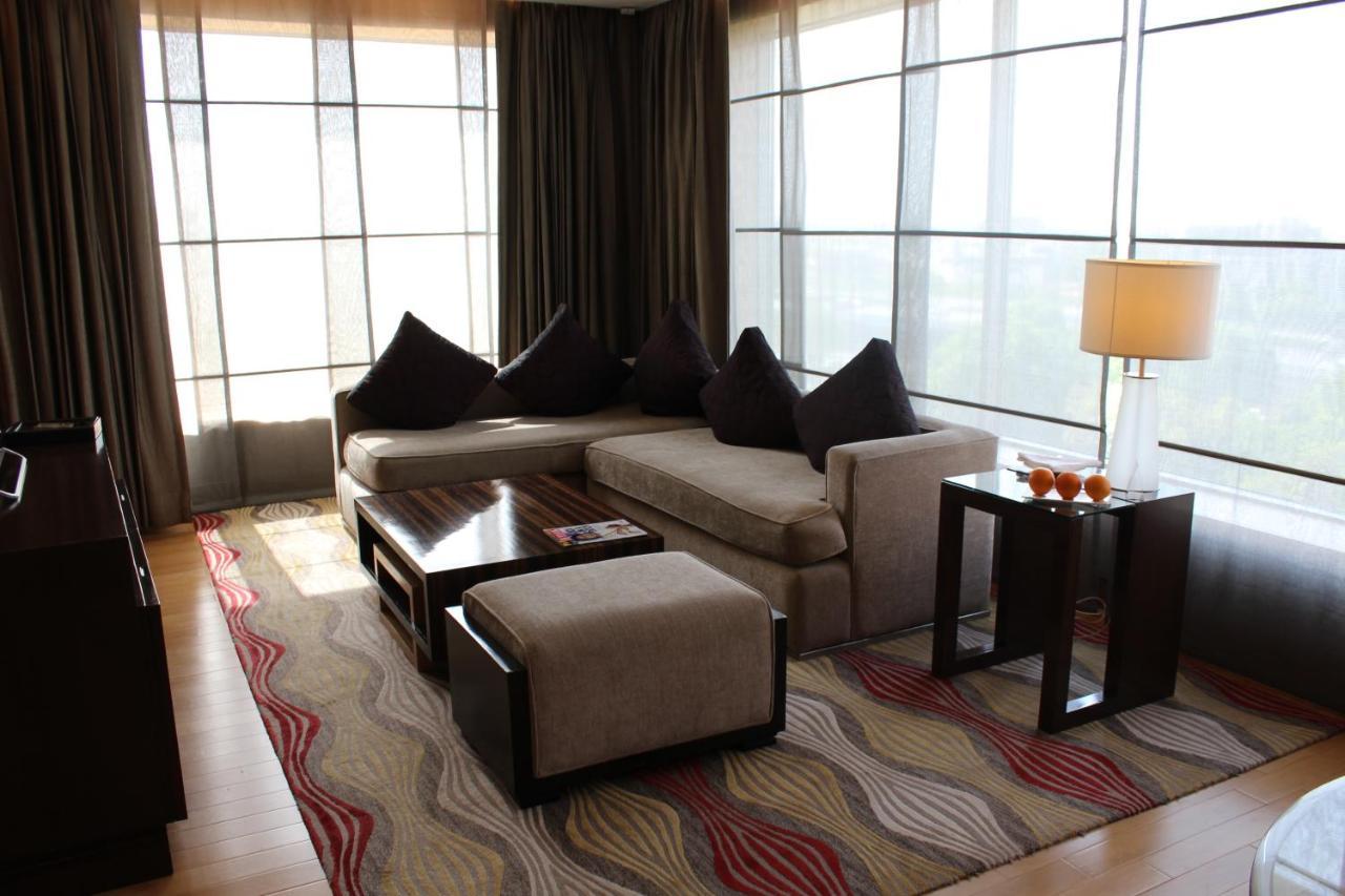 Crowne Plaza Today Gurugram By Ihg Hotel