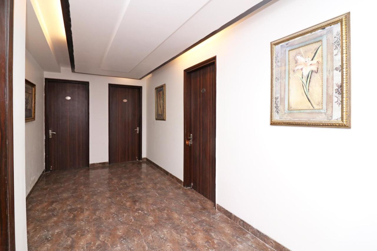 Wonderland Near Aravali Biodiversity Park Hotel 3*
