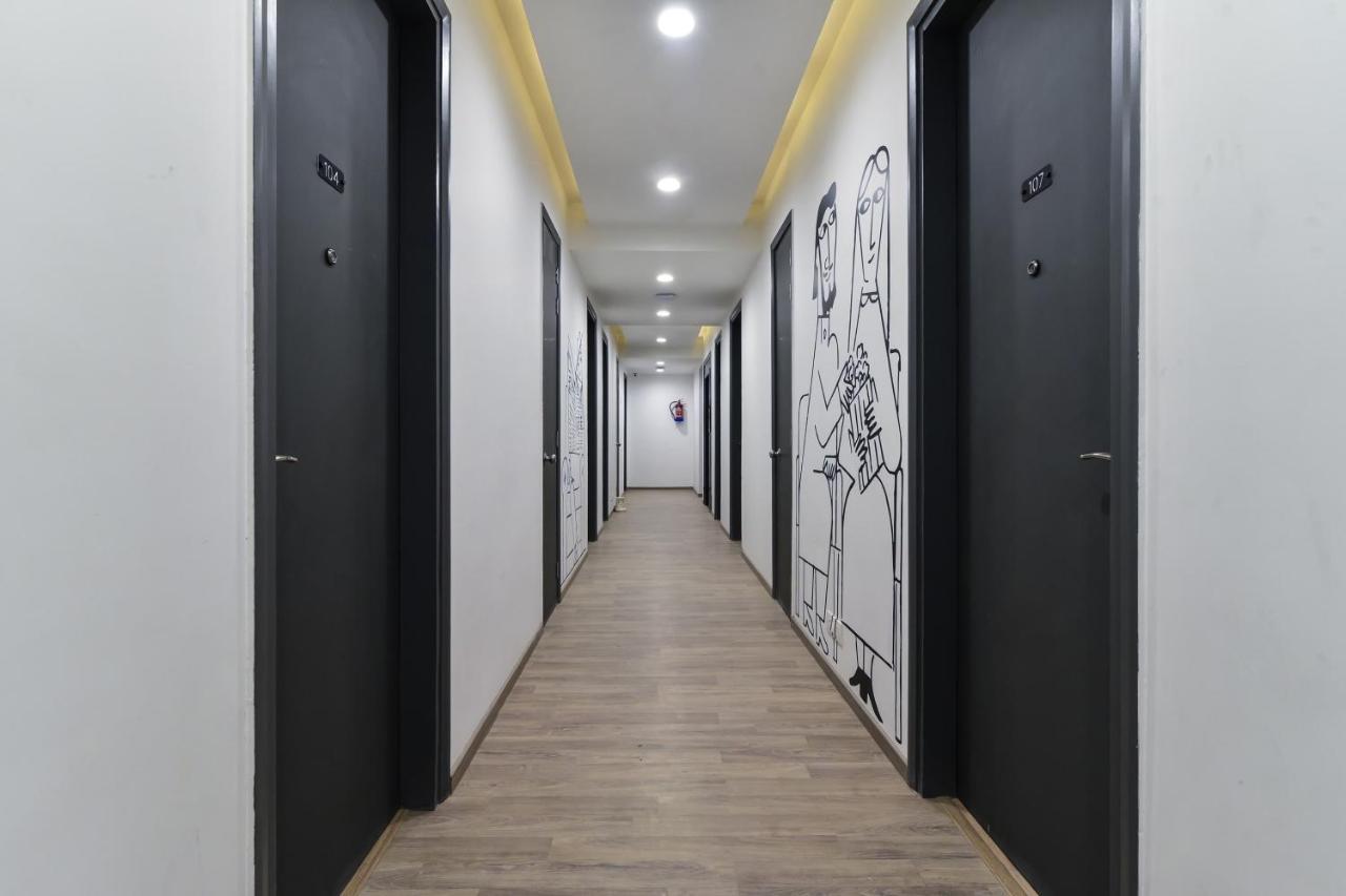 Oyo Townhouse 079