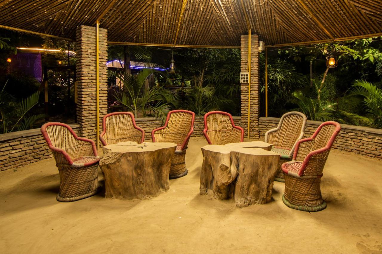 Farm stay Omera Farm Gurugram A Blusalz Rural Experience *