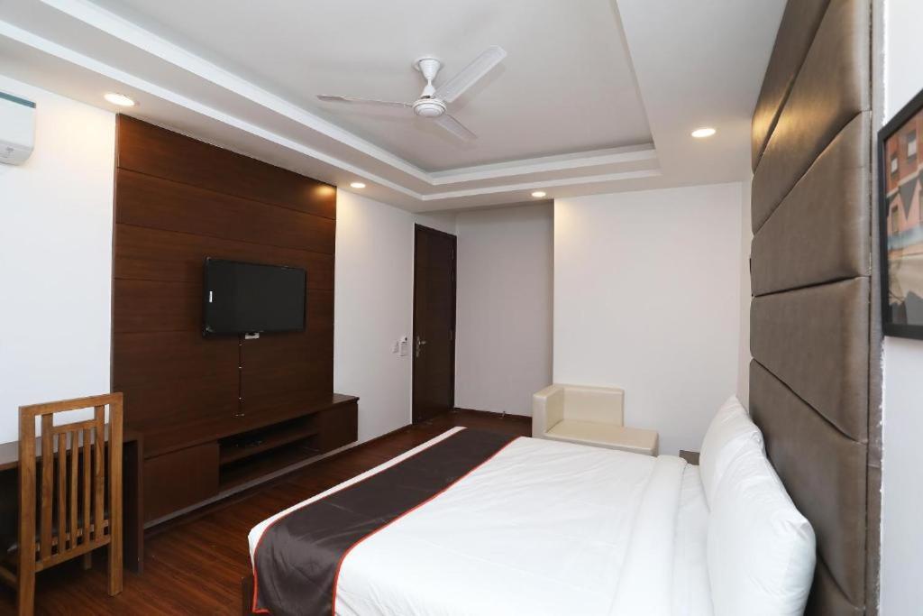 Ls21 Gurgaon By Gobravo Hotels