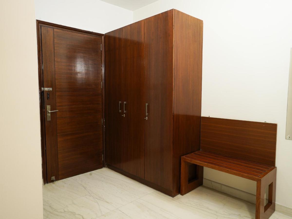Hotel Lime Tree Sushant Lok Sector 29 Next To Iffco Chowk Metro