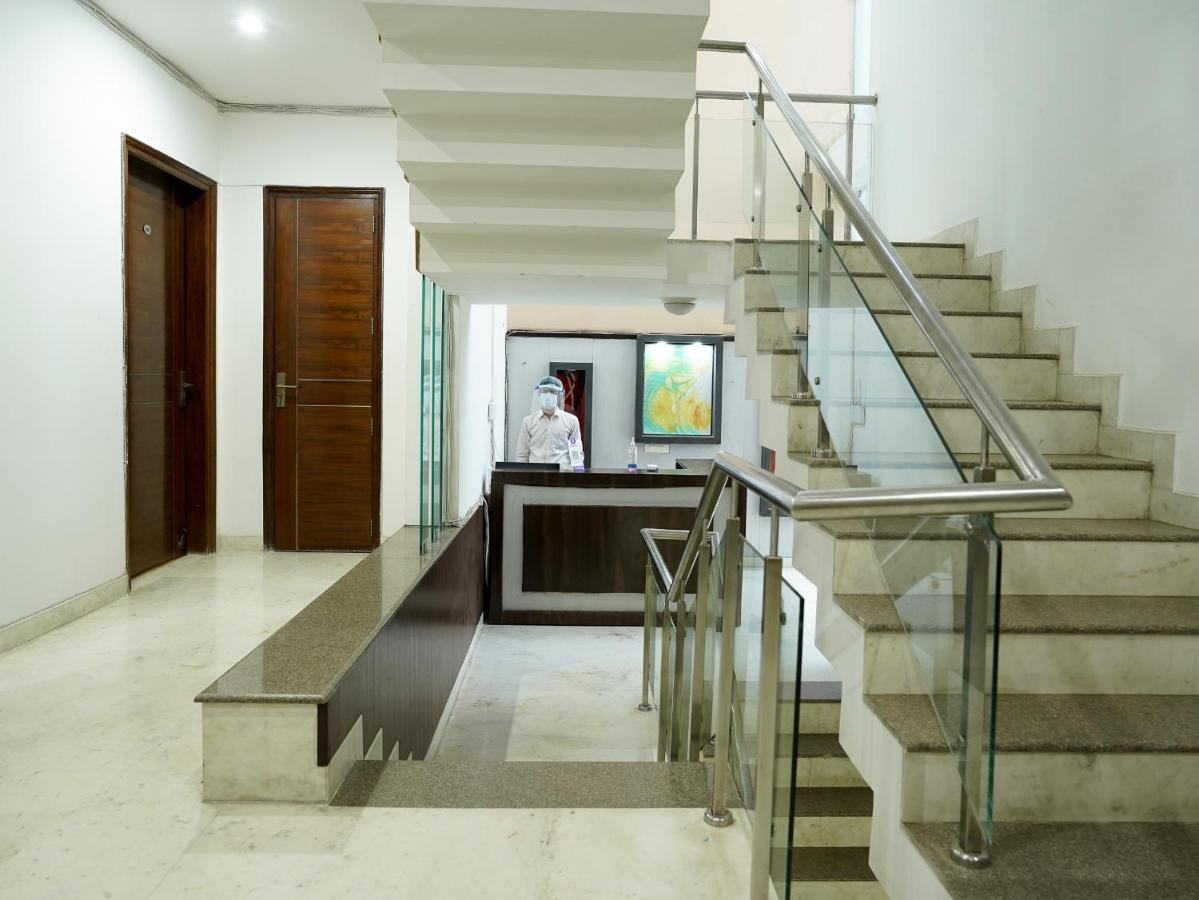 Hotel Lime Tree Sushant Lok Sector 29 Next To Iffco Chowk Metro Gurgaon