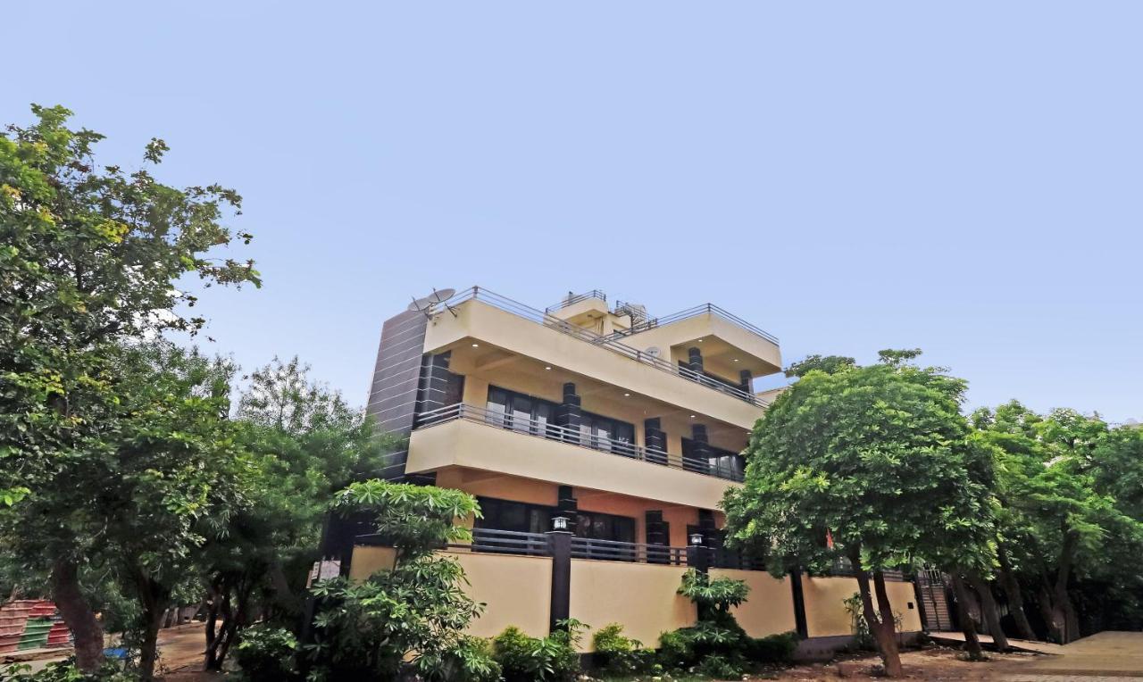 Hotel Itsy By Treebo - Aayu Residency Gurgaon