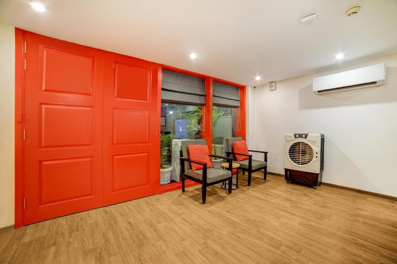 Oyo Townhouse 219, Sector 49, Gurgaon