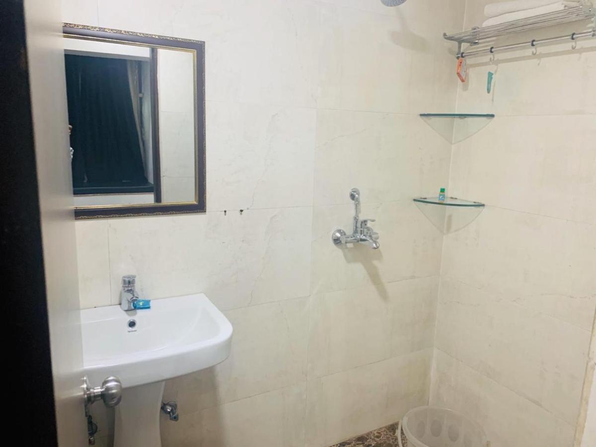 Red 3* Gurgaon
