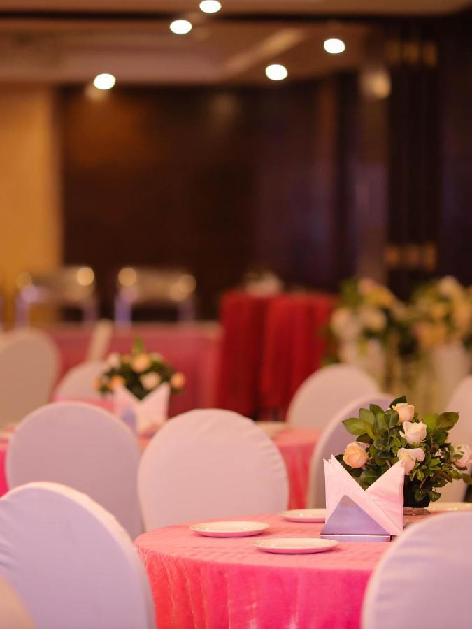 Hotel Ds Clarks 4*