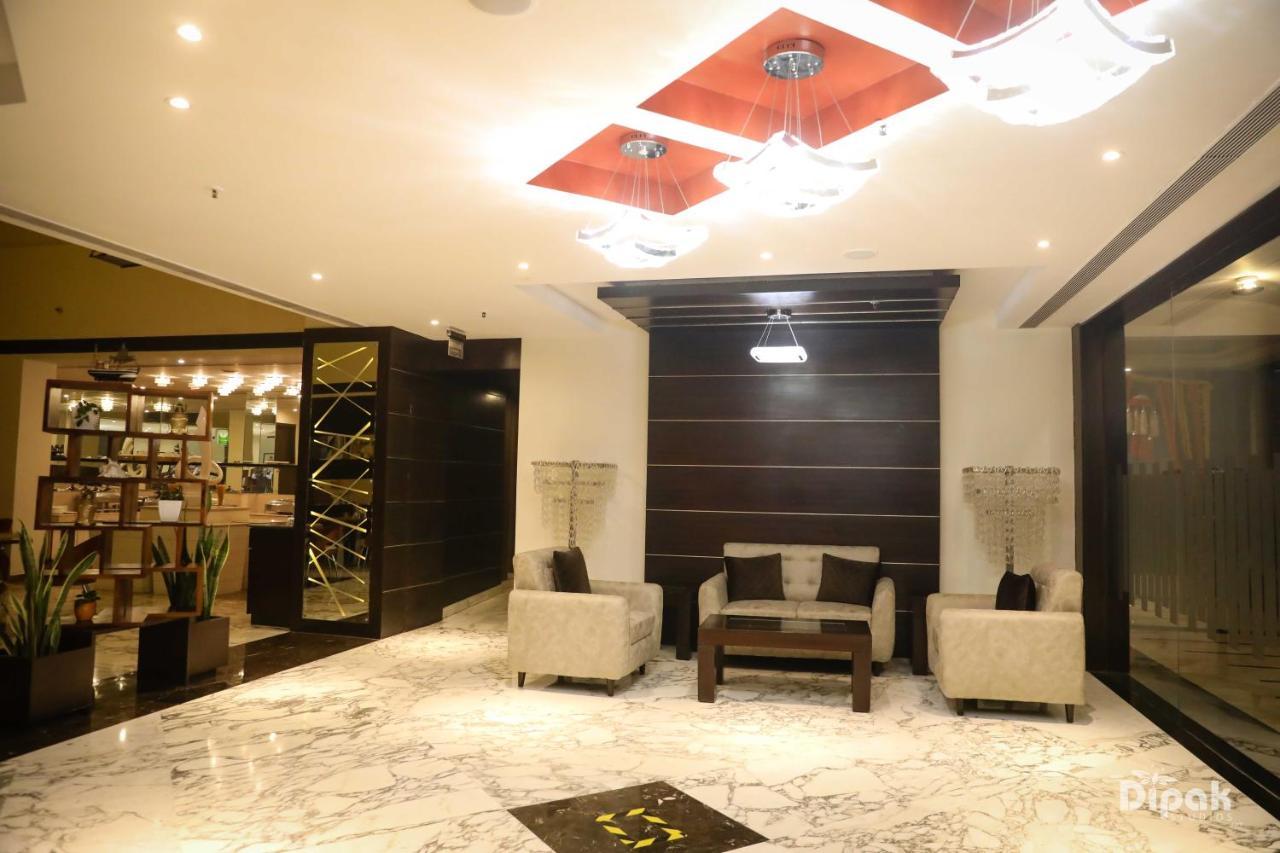Ds Clarks Hotel
