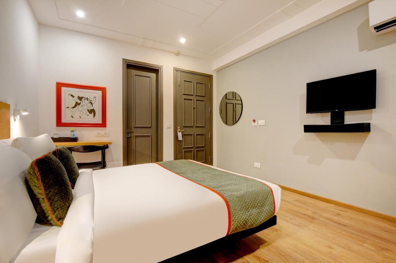 Oyo Townhouse 219, Sector 49, Gurgaon