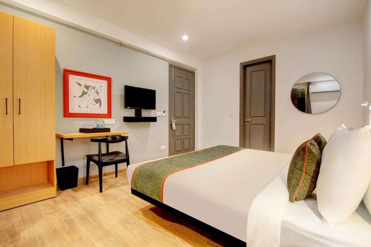 Oyo Townhouse 219, Sector 49,