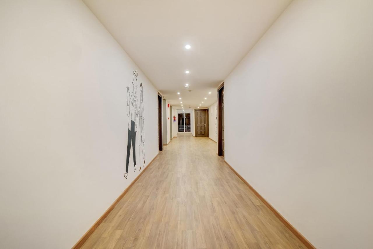 Hotel Oyo Townhouse 219, Sector 49, Gurgaon