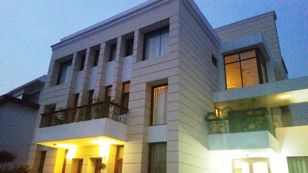 Tavisha Guest house 3*