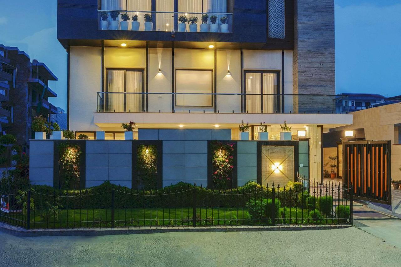 Hotel Comfort Dhaliwals, Gurgaon
