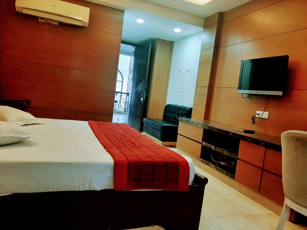 Good Will Residency - Cyber Hotel