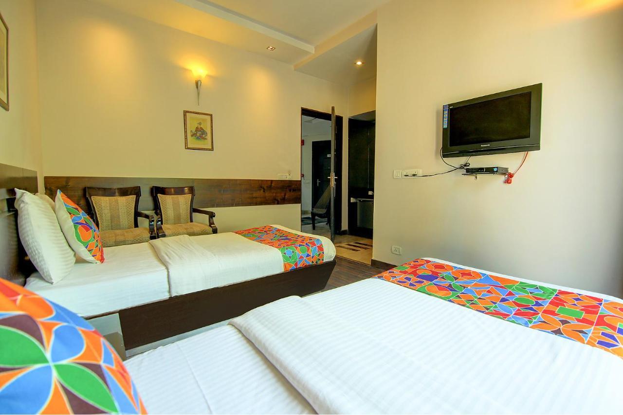 Hotel Fabhotel Phoenix Hospitality 3*