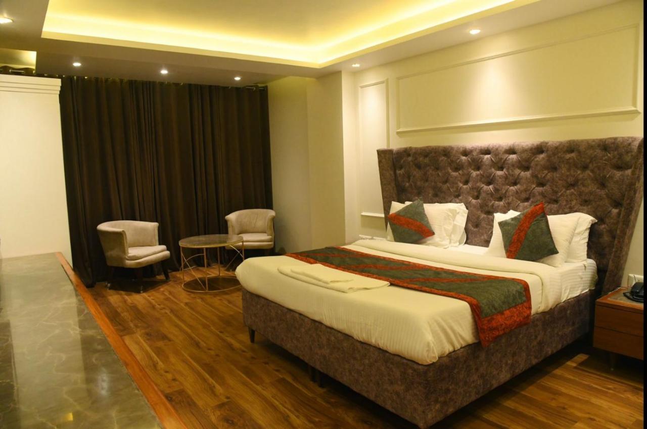 Hotel Vintage Hotel Gurgaon