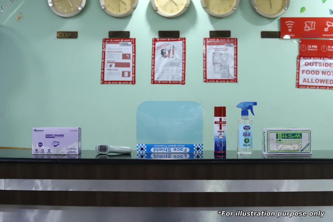 Oyo 8240 Maan Residency Hotel 3*