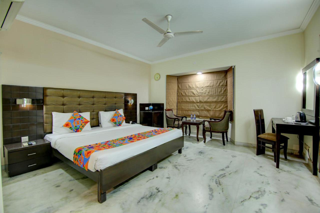 Fabhotel Staywell