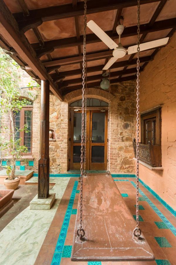 Villa Hostie Chinar Haveli - Heritage With Pool,