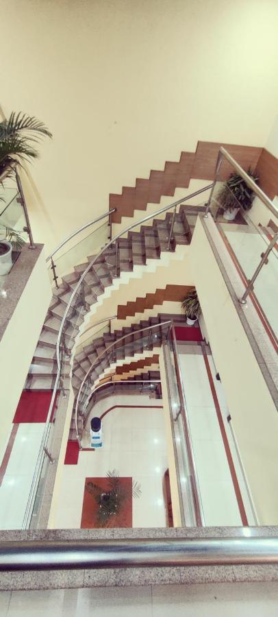 Hotel Radiance Inn Gurgaon