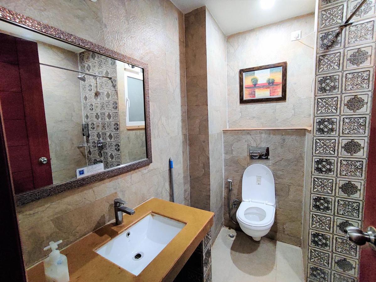 The Angel & Near Medanta 3* Gurgaon