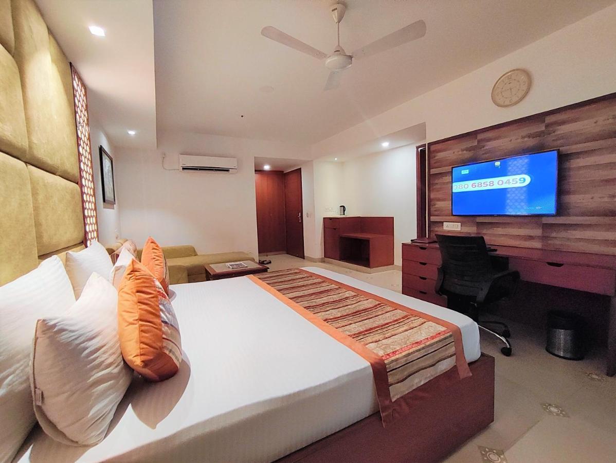 Hotel The Angel & Near Medanta 3*