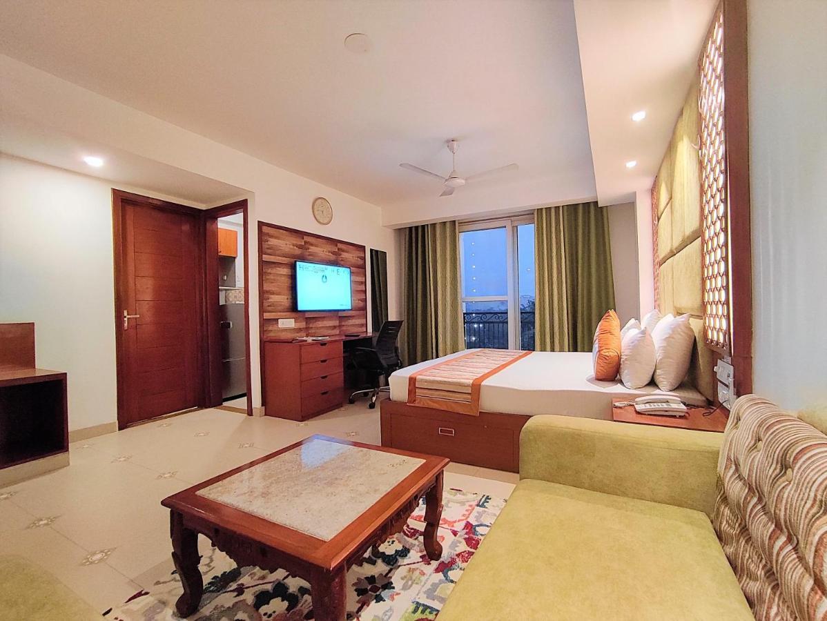 Hotel The Angel & Near Medanta