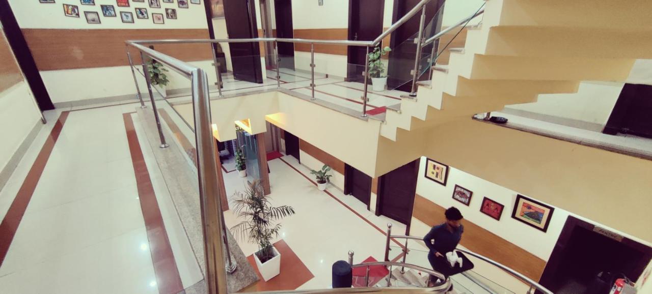 Hotel Radiance Inn Gurgaon