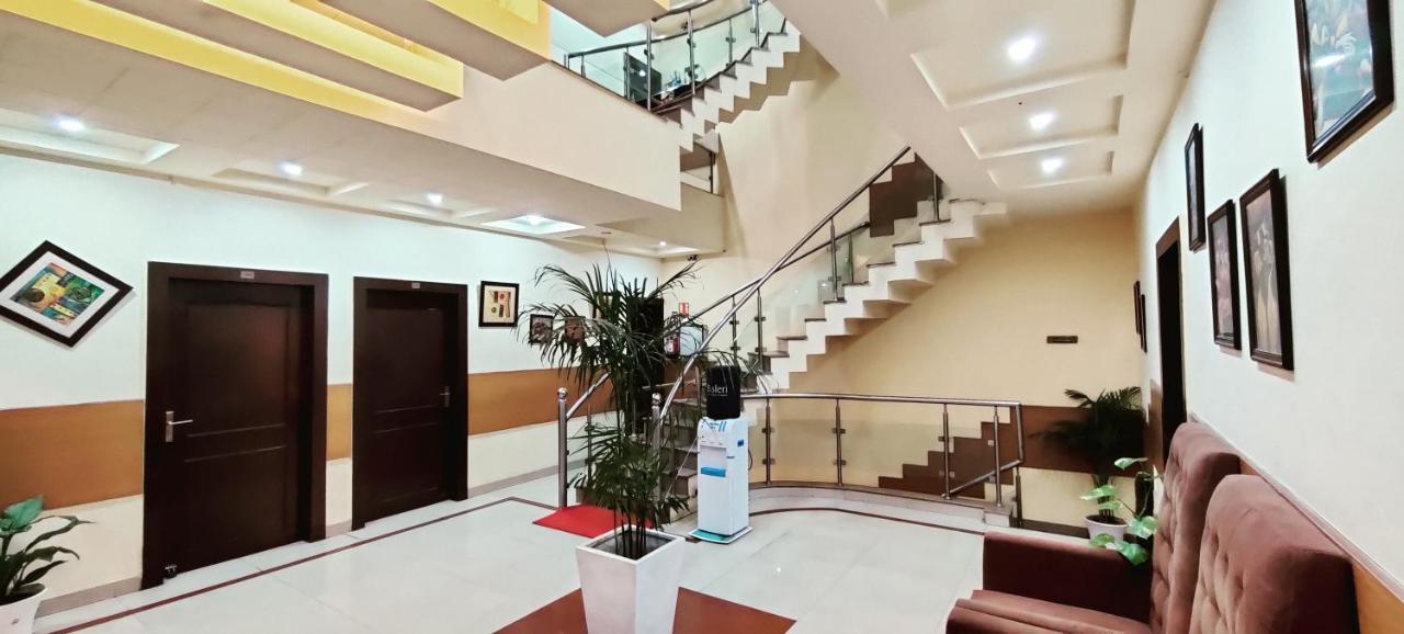 Hotel Radiance Inn 3*
