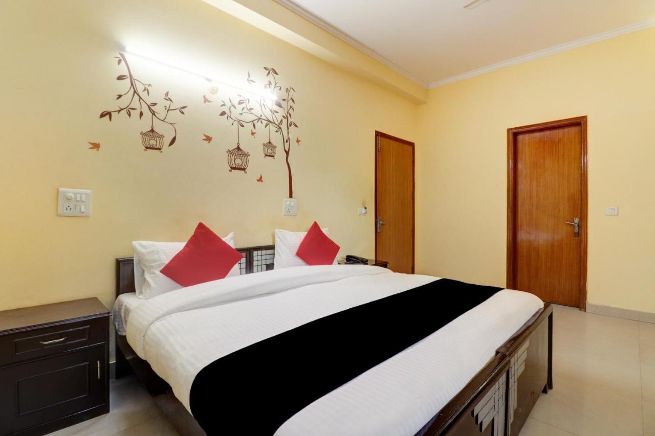 Hotel Capital O 68506 Shiv Gurgaon