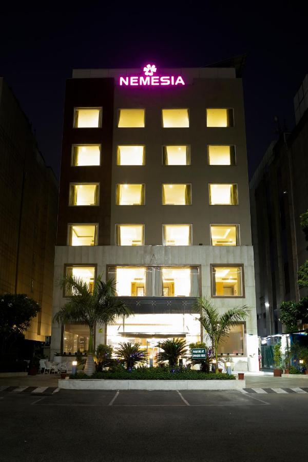Nemesia Center - Gurugram, Sector 29 4* Gurgaon