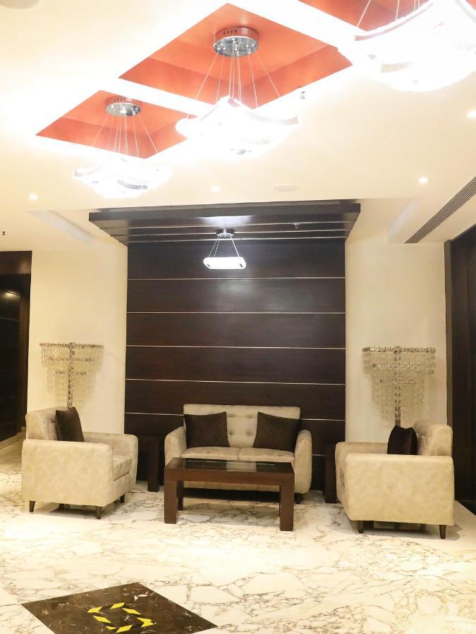 Ds Clarks Hotel