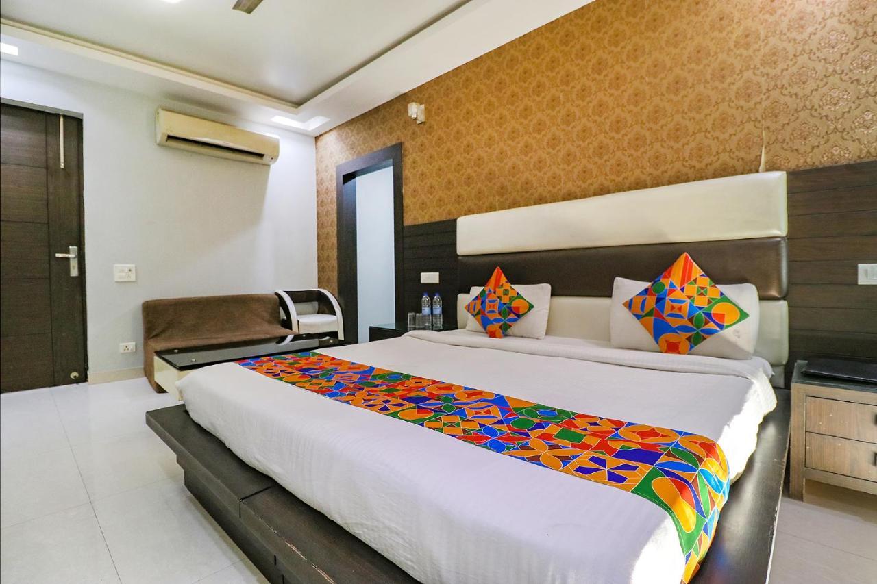 Fabhotel Daffodils Gurgaon