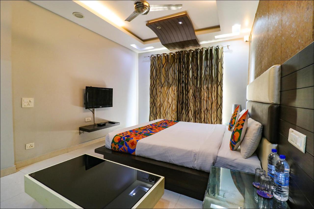 Fabhotel Daffodils Gurgaon
