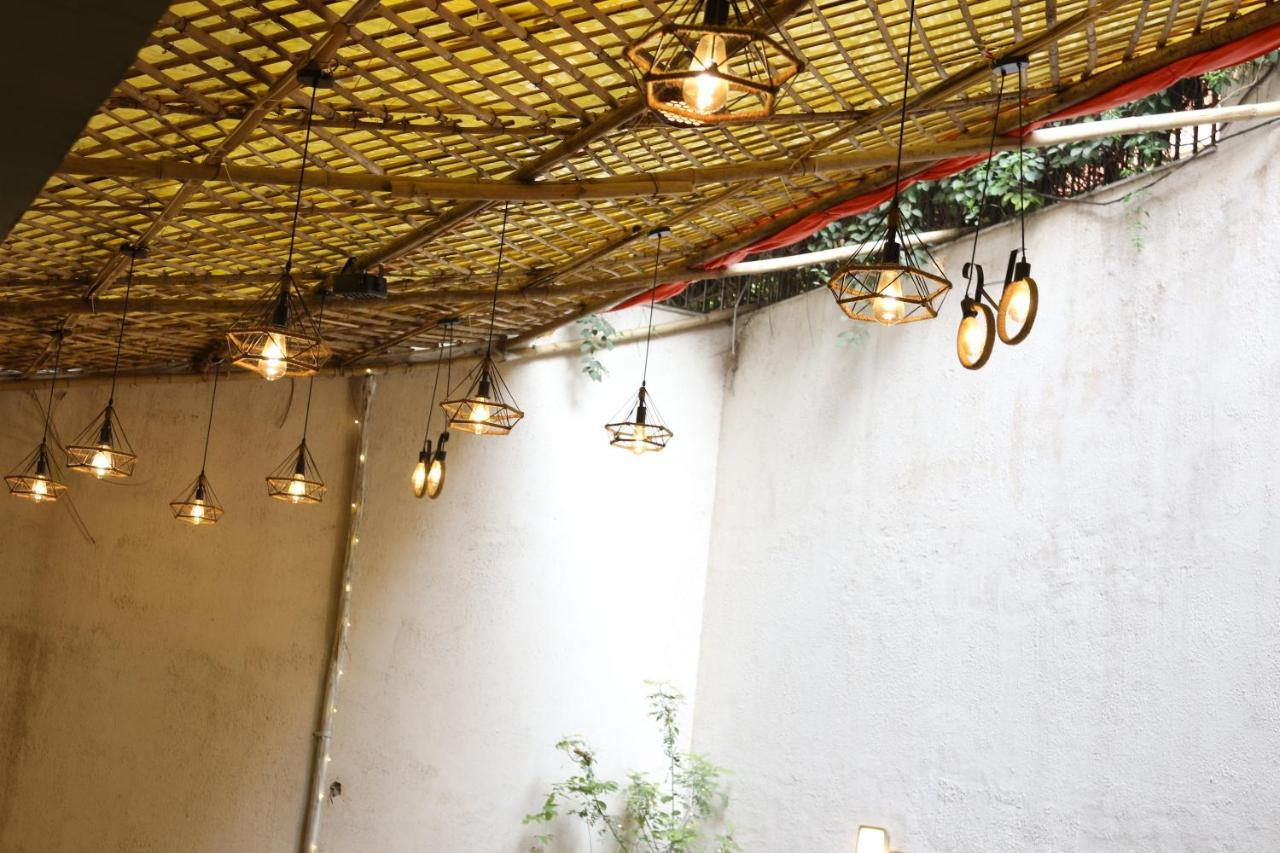 Lime Tree Sushant Lok Sector 29 Next To Iffco Chowk Metro Hotel 3*