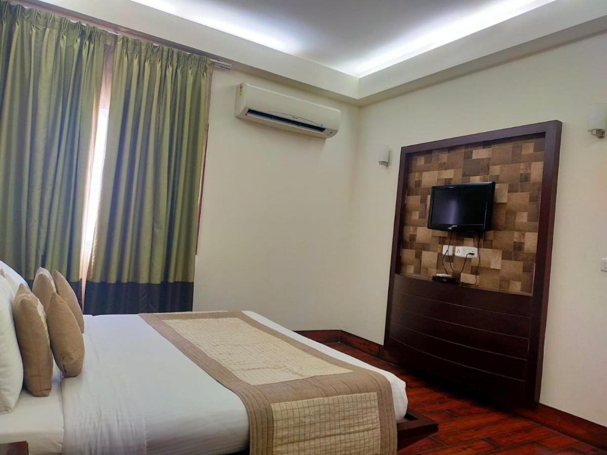 Amisa Golf Course Road Mg Road Hotel