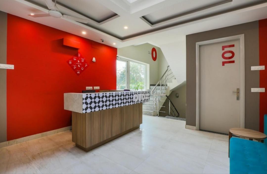 Silver Star Medanta 4* Gurgaon