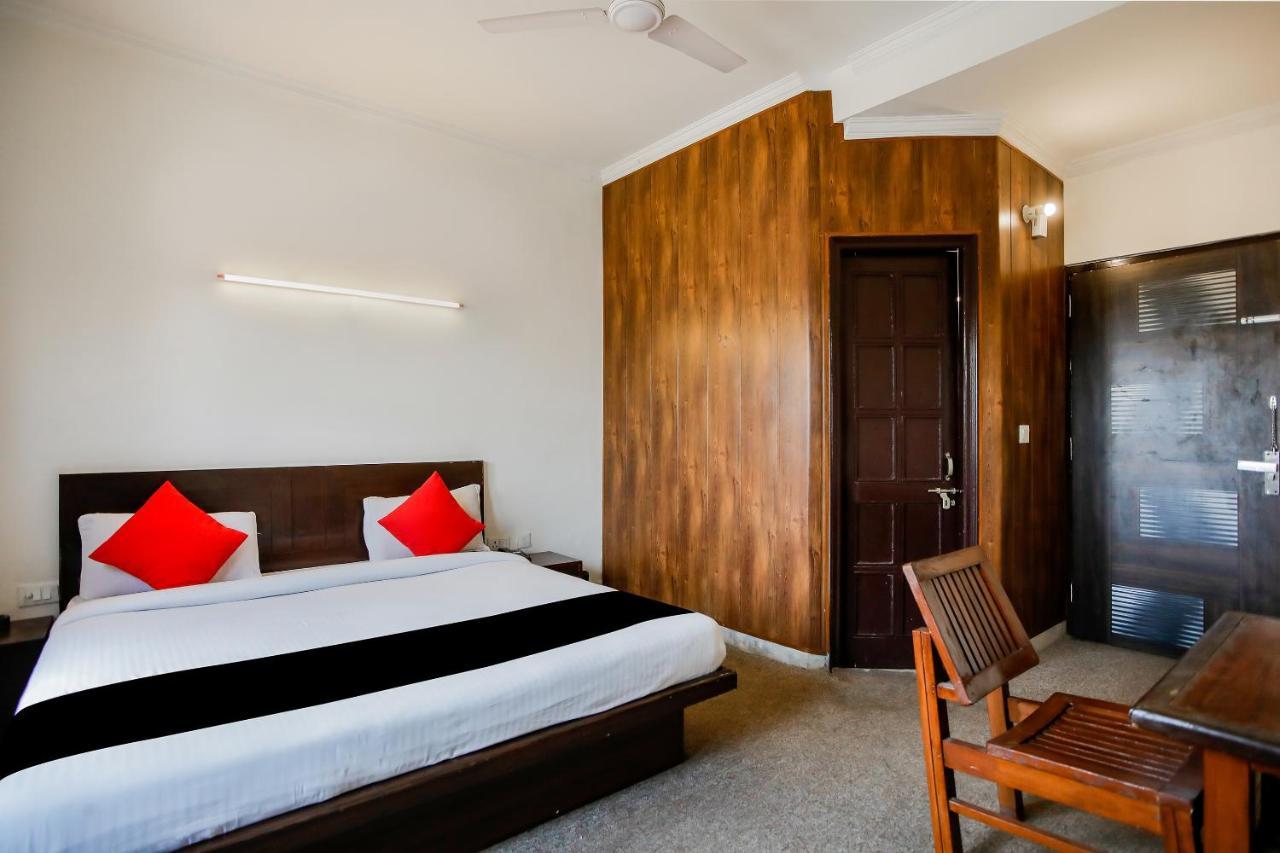 Capital O 25053 Devi Palace 3* Gurgaon