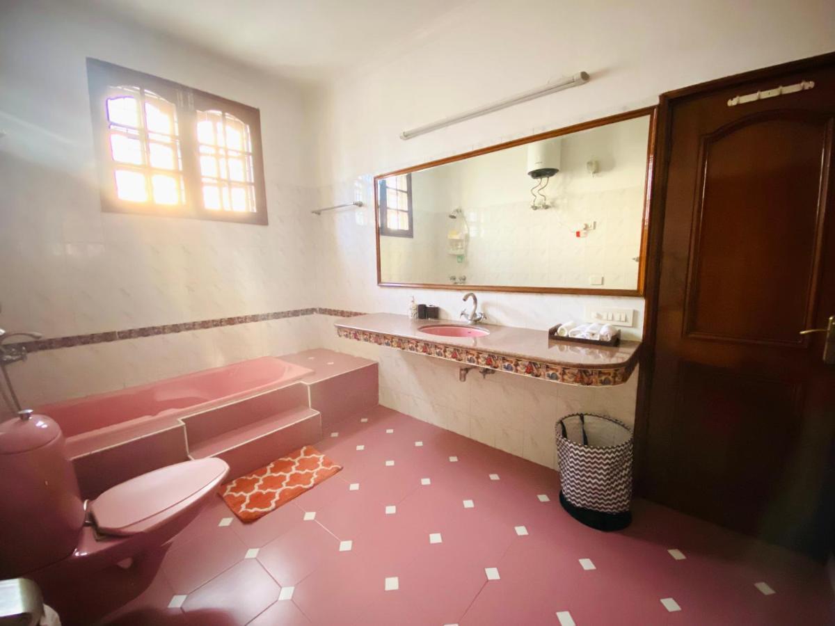 Roshani Pool - 7br #privatepool #villa #bungalow #garden #staycation Villa Gurgaon