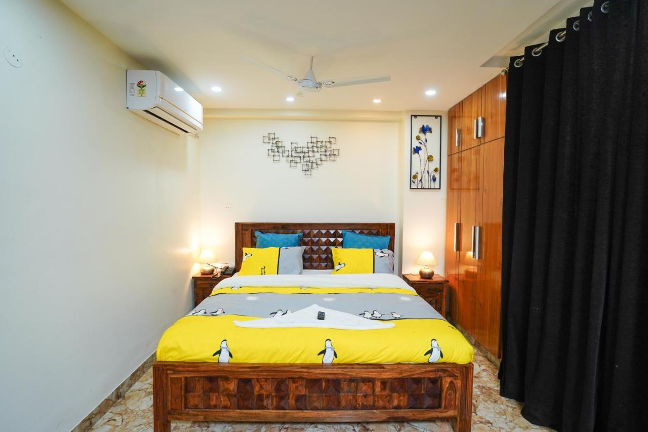 Hotel Lime Tree Hotel 32Nd Avenue Nh-8 Gurgaon Near Sector 29- Fully Vaccinated Staff Gurgaon