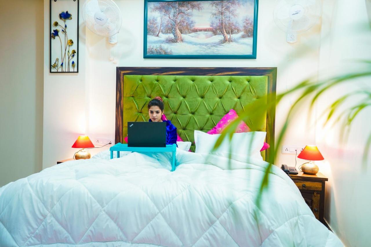 Hotel Lime Tree Hotel 32Nd Avenue Nh-8 Gurgaon Near Sector 29- Fully Vaccinated Staff 3*