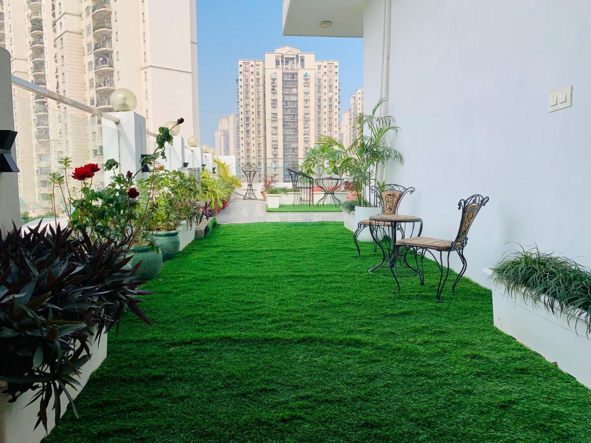 Premier - Golf Course Road ,gurgaon 3* Gurgaon