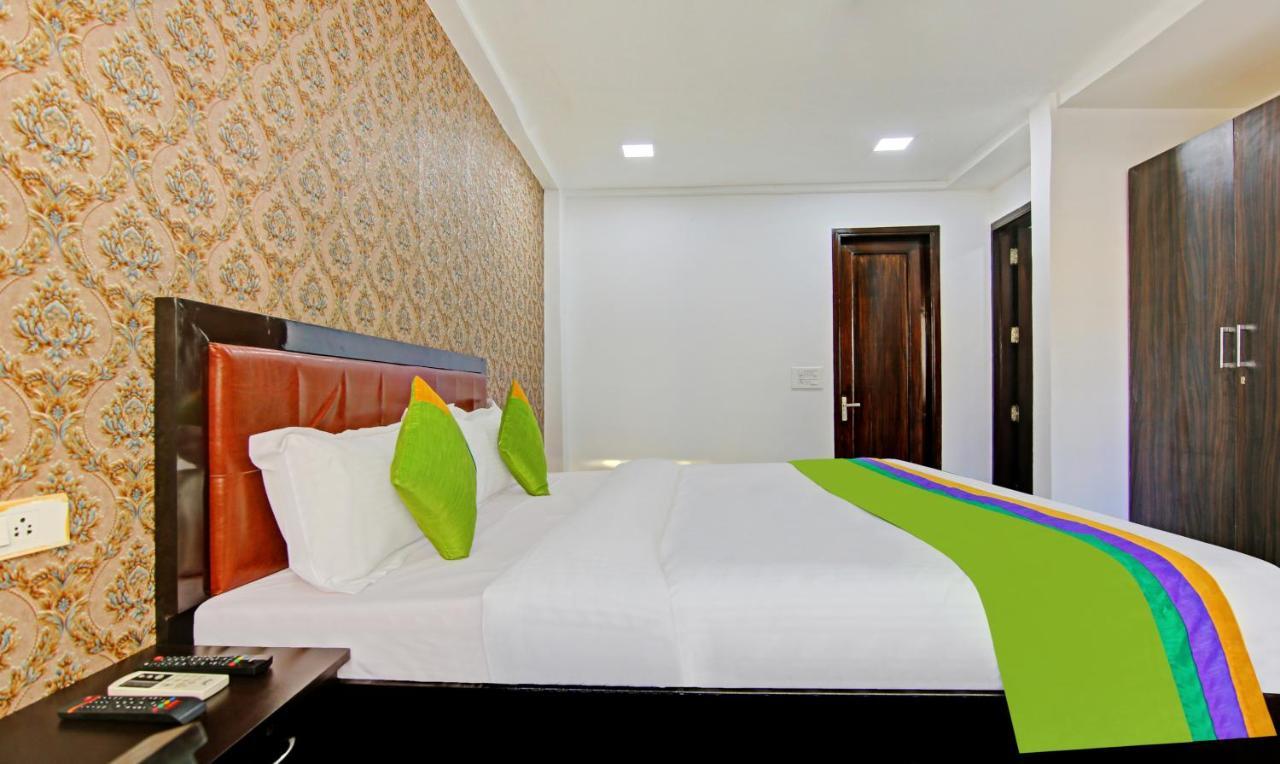 Treebo Trend Ar Residency Sector 45 Hotel