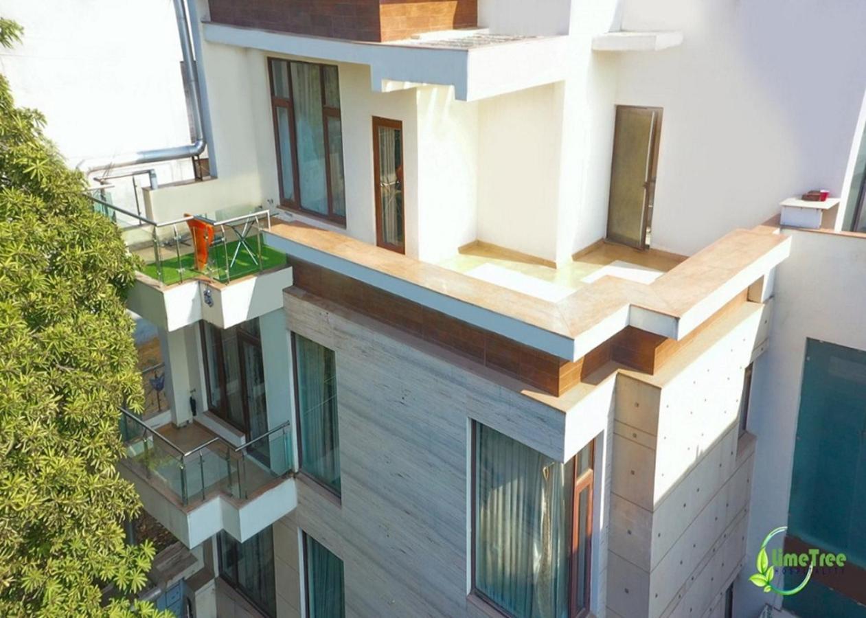 Lime Tree Sushant Lok Sector 29 Next To Iffco Chowk Metro