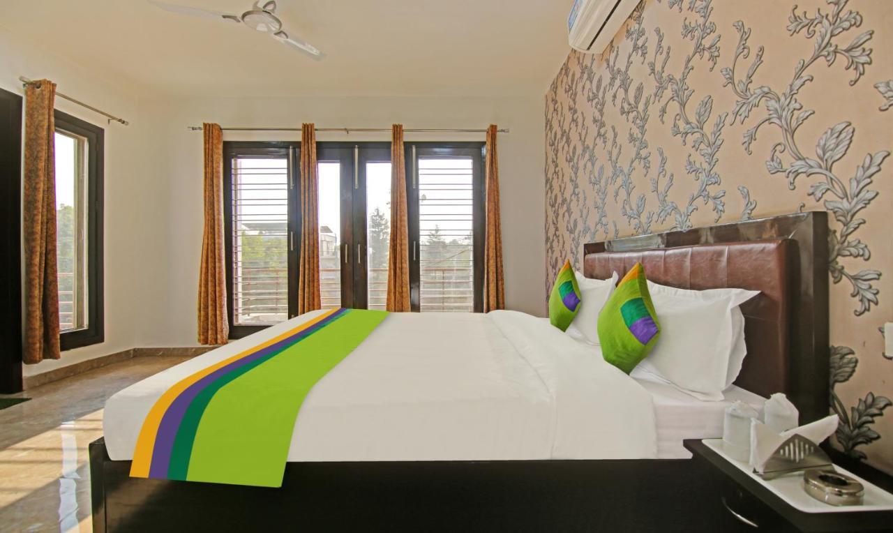 Hotel Treebo Trend Ar Residency Sector 45