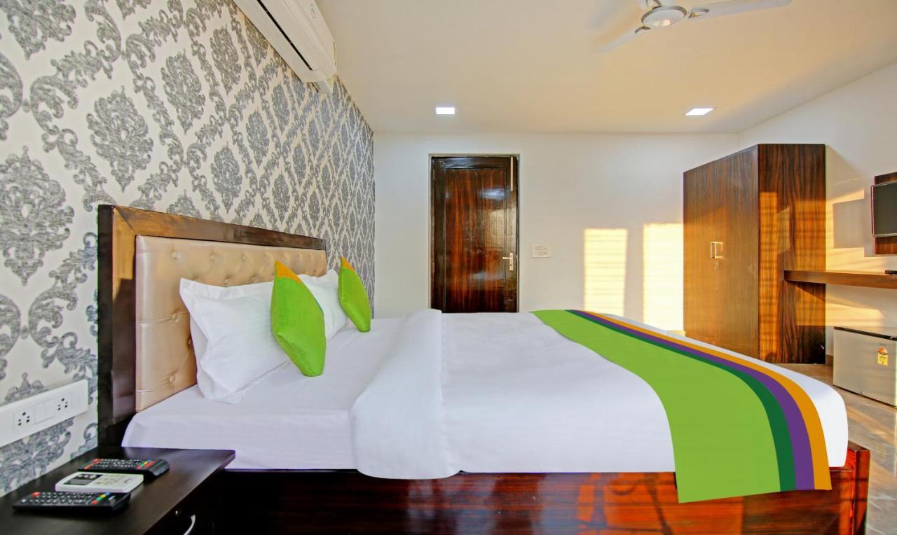 Treebo Trend Ar Residency Sector 45 3*