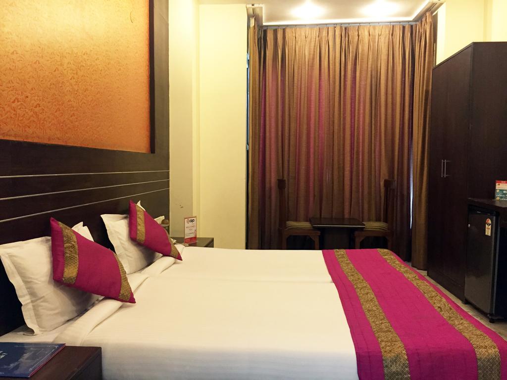 Oyo Rooms, Cyber Park Guest house
