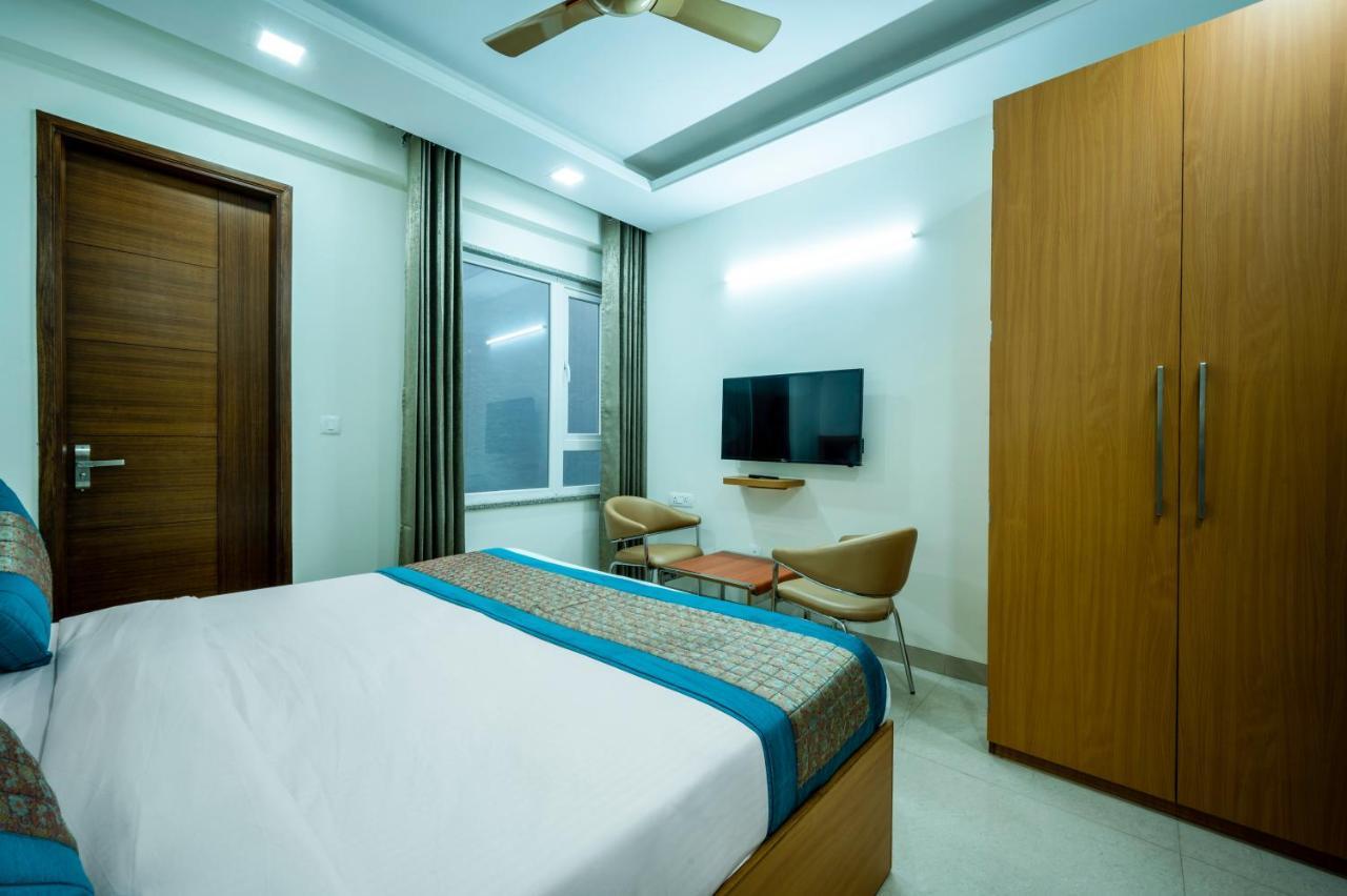 The Palms I Near Medanta Medicity I Sec-38 Gurgaon